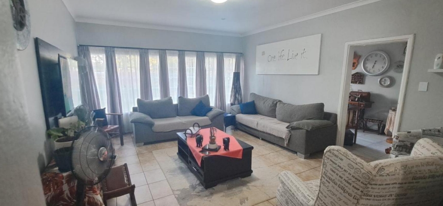3 Bedroom Property for Sale in Bayswater Free State
